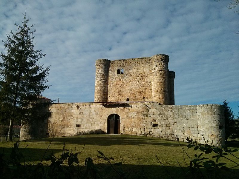 File:Castillo de Porras (Virtus).jpg