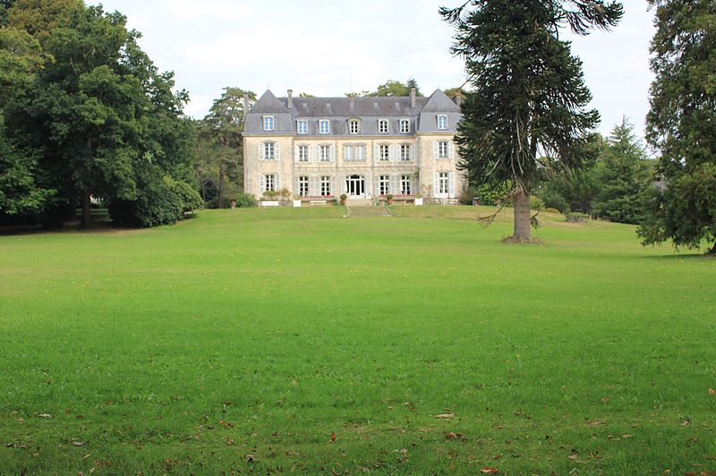File:Chateau du Bot (Hennebont) 4681.JPG