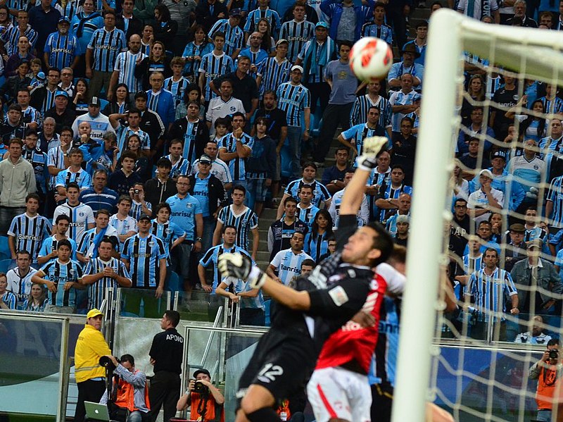 File:Copa Libertadores 2013 - Grêmio X Santa Fé-COL. (13).jpg