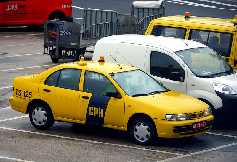 File:Copenhagen Airport - Københavns Lufthavn, Kastrup - Denmark (5755982079).jpg