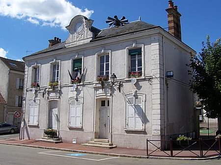 Crespières Mairie