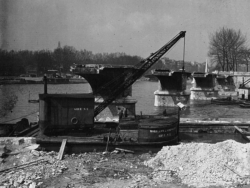 File:Démolition de la passerelle de l'Estacade 3.jpeg