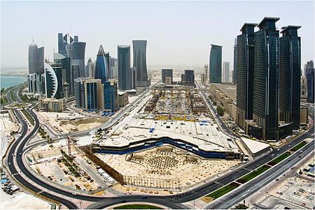 Tập_tin:DOHA_CORNISH_JUNE_07_2011.JPG