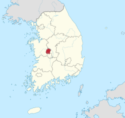 Kart over Daejeon Hangul: 대전 광역시 Hanja: 大田廣域市 RR: Daejeon Gwangyeoksi MR: Taejŏn Kwangyŏksi
