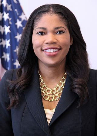 <span class="mw-page-title-main">Denise Turner Roth</span> American government official