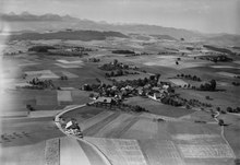 Aerial view from northwest (1952) ETH-BIB-Zimmerwald-LBS H1-014191.tif