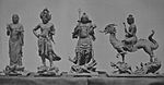 Osiem Attendants II Kongobuji.jpg