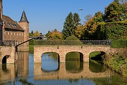 Erftstadt 10-2017 img07 Schloss Gracht.jpg