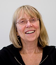 Esther Wojcicki (altranĉita).jpg