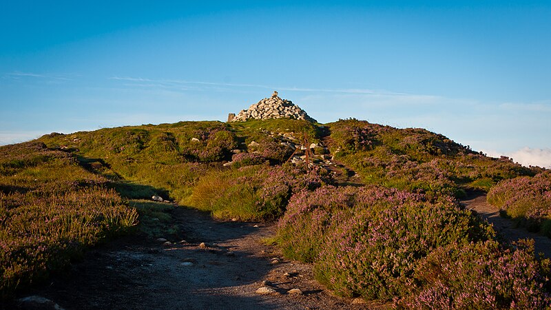 File:Fairy Castle on Two Rock Mountain.jpg