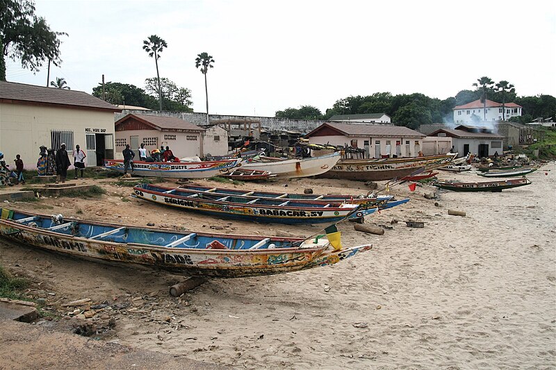 File:Fishing boats in Bakau, Gambia, October 2006.jpg