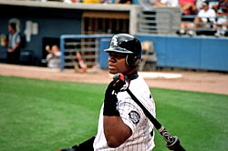 Frank Thomas in 1997 Frank Thomas 1997.jpg