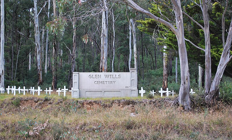 File:Glen Wills Cemetery.JPG