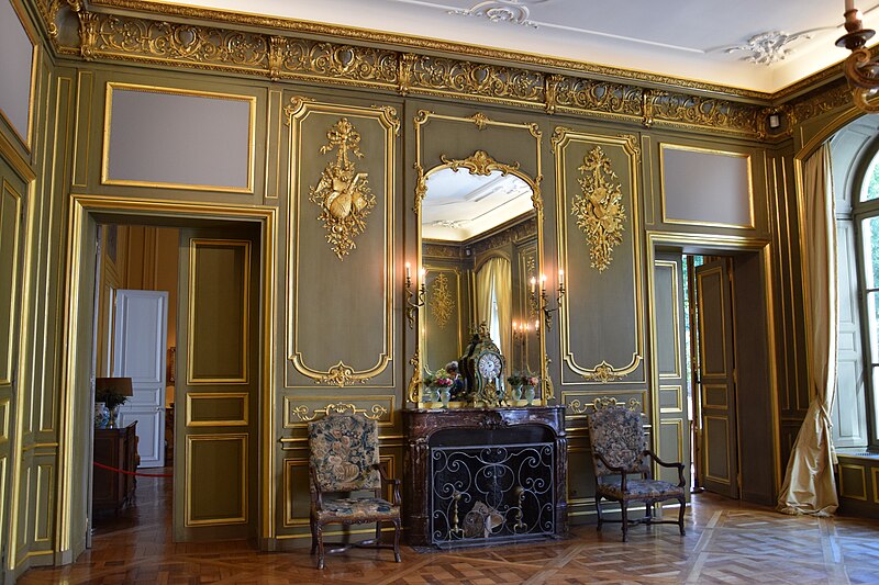 File:Hôtel d'Avaray 026.jpg