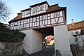 Deutsch: Südliches Torhaus in Lichtenfels-Schney. This is a picture of the Bavarian Baudenkmal (cultural heritage monument) with the ID D-4-78-139-260 (Wikidata)