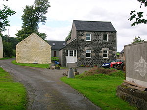 Bloak School would have looked similar to the nearby old Hessilhead School. Hessilhead Farm Town Old School.JPG