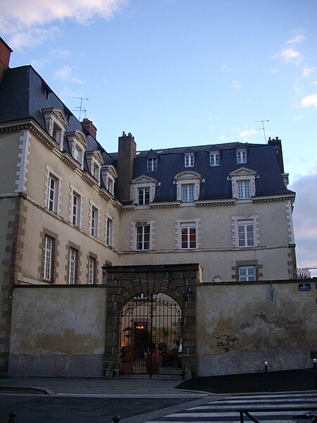 File:HotelDuMolantRennes6.JPG