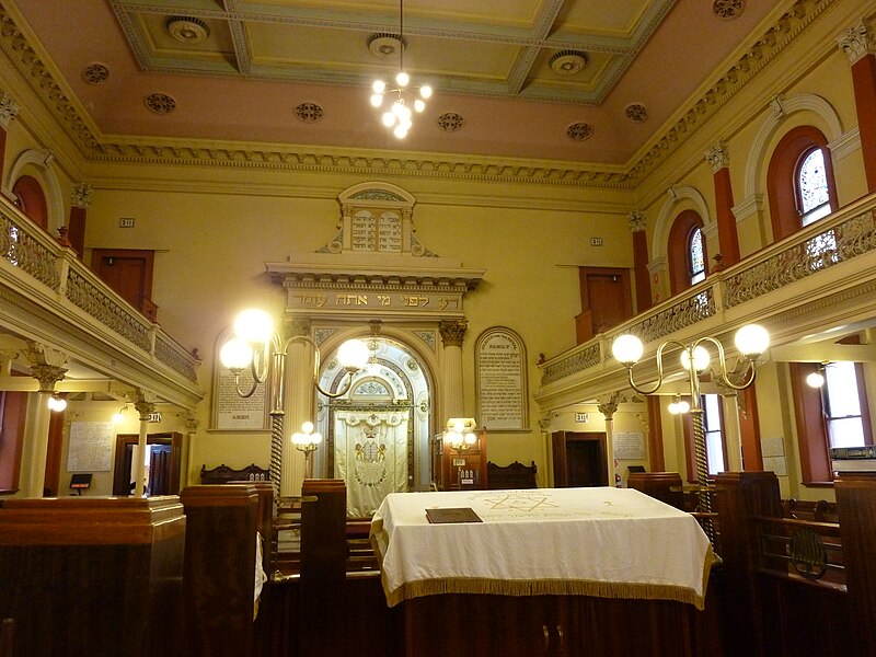 File:Interior of East Melbourne Synagogue.jpg