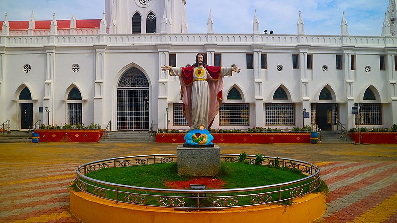 File:JesusStatue.jpg