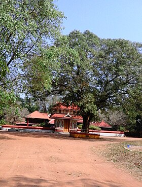 Kanimangalam Valiyalukkal Bhagavathi Temple2.jpg