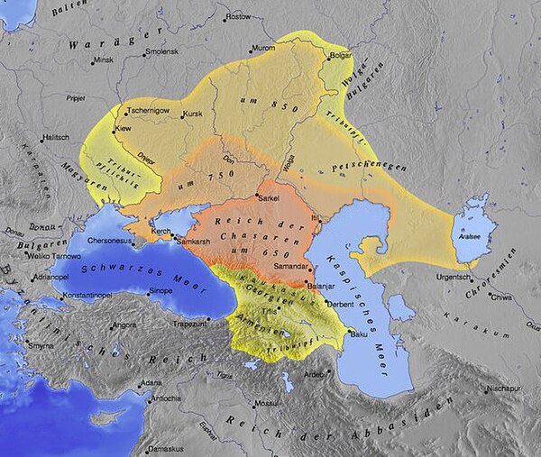 The city of Tmutarakan (Samkarsh) and its international relations during Khazar and Rus times.