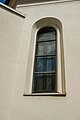 Barokní okno s půlkruhovým zákončením