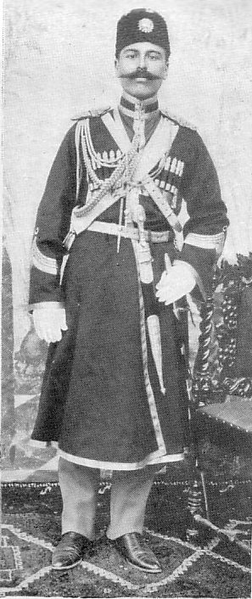 File:Kurdish Hamidiye officer.png