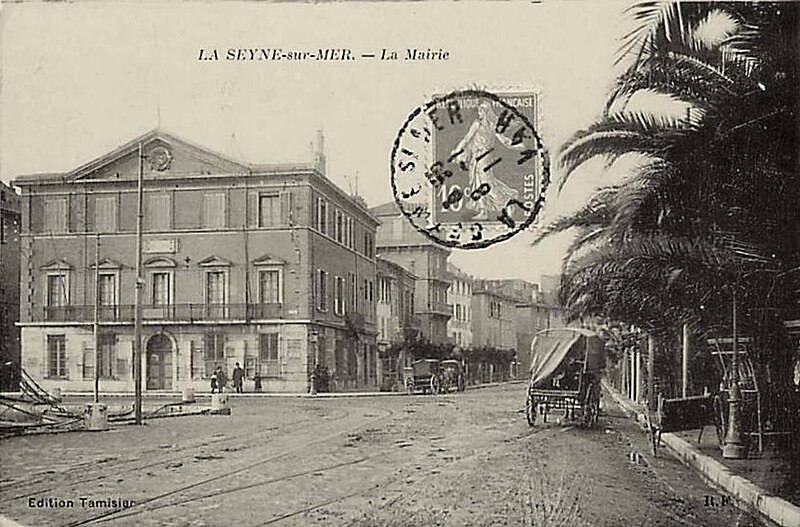 File:La Seyne-sur-Mer.La mairie.jpg