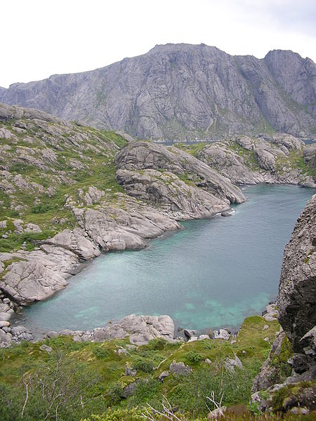 File:Lake near Nusfjord.JPG