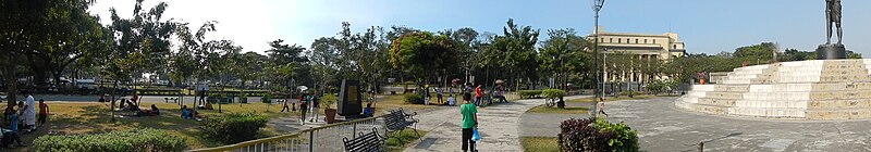 File:Lapu-LapuRizalParkjf8063 21.JPG