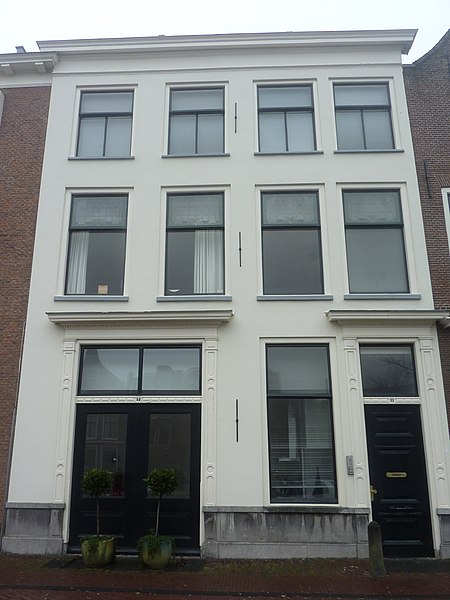 File:Leiden - Herengracht 32.JPG