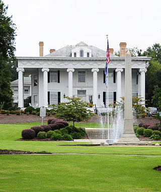 <span class="mw-page-title-main">Lookaway Hall</span> Historic house in South Carolina, United States