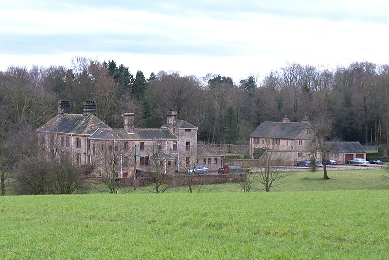 File:Low Hall, Kirkby Overblow - geograph.org.uk - 2780124.jpg