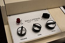 The simplified control panel of the M400 MELLOTRON (panel).jpg