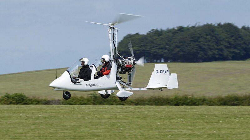 File:Magni M16 Compton Abbas 30th June 2013 (9218587016).jpg