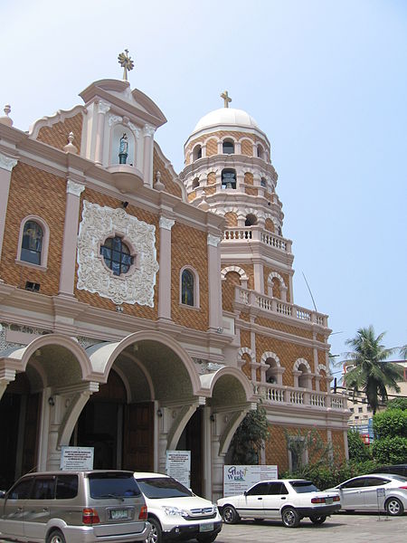 File:Manila, Santa Cruz Church.JPG