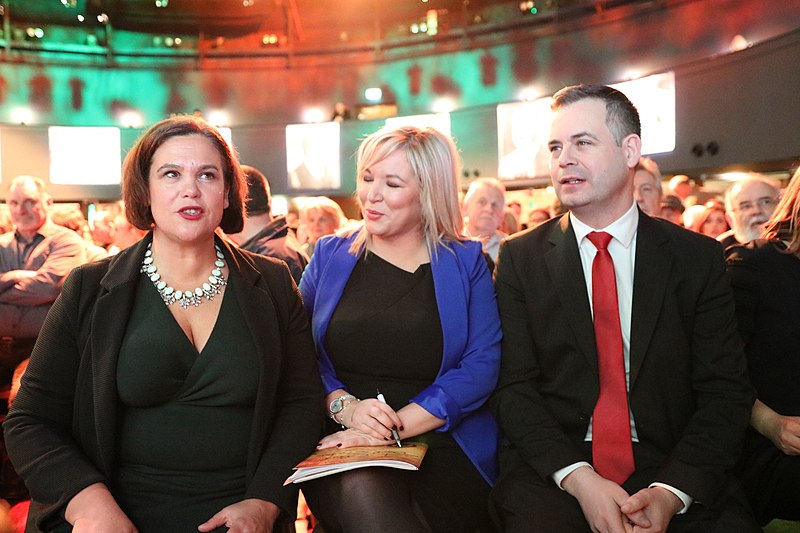 File:Mary Lou McDonald TD, Michelle O'Neill MLA & Pearse Doherty TD (31784165677).jpg