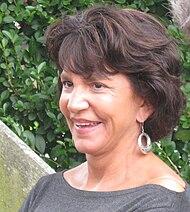 マーセデス・ルール Mercedes Ruehl