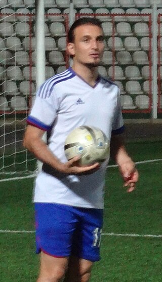 <span class="mw-page-title-main">Mohammad Reza Mahdavi (born 1981)</span> Iranian footballer