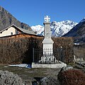 * Nomination: War memorial of La Motte-en-Champsaur, Hautes-Alpes. --Yann 14:20, 14 January 2024 (UTC) * Review Not very sharp, and slightly rotated ccw. --Plozessor 14:26, 14 January 2024 (UTC)