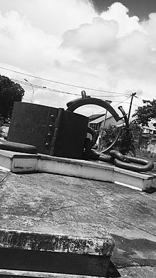 Le monument des Chaines brisées, construit à Cayenne, célèbre l'abolition de l'esclavage en Guyane