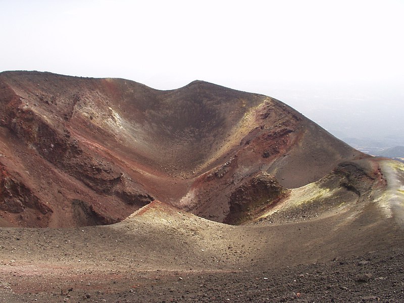File:Mount Etna -a.jpg
