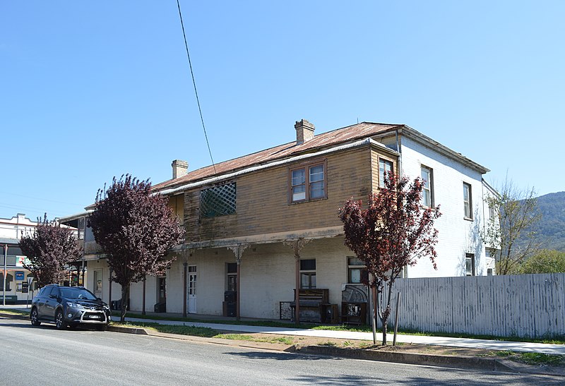 File:Murrurundi Tattersalls Hotel 007.JPG