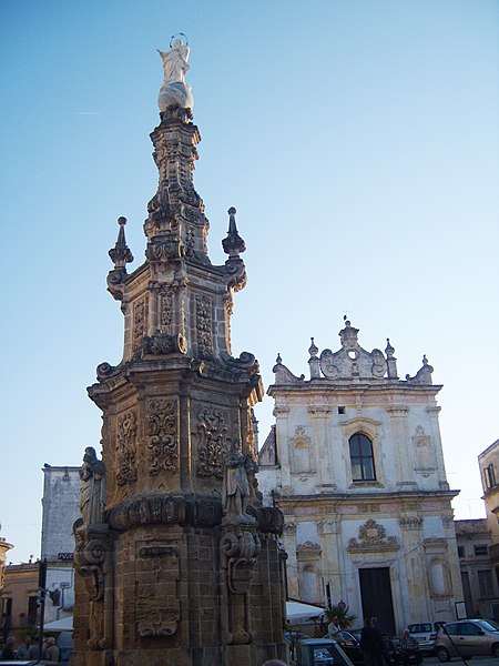 18th century column in Piazza Salandra