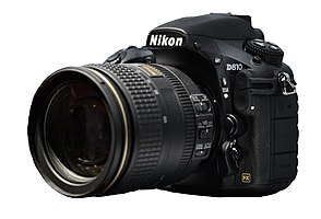Nikon D810 - Crop - White background.jpg