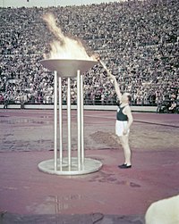 Paavo Nurmi: Biografi, Minnesmärken, Meriter