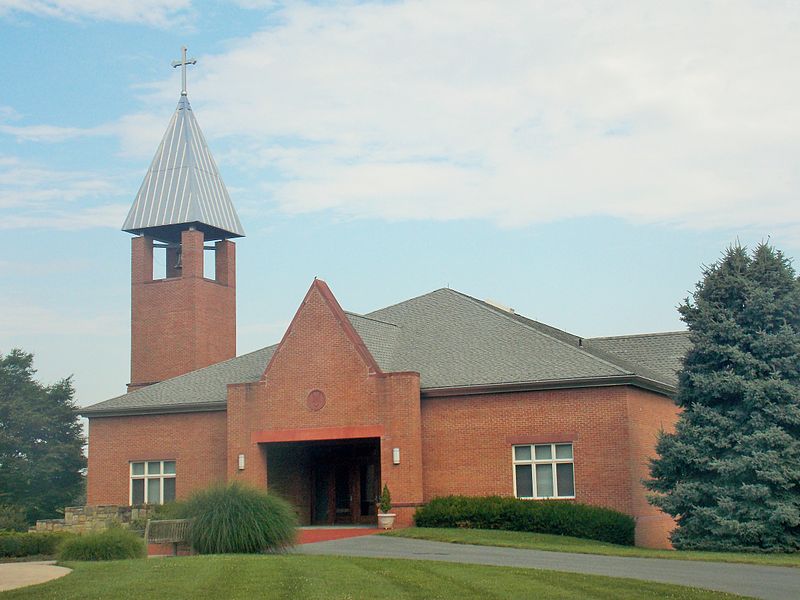 File:Our Lady of the Visitation Church (Darnestown, Maryland).JPG