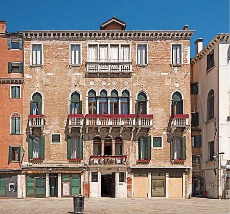 Palazzo Vitturi (Venice)