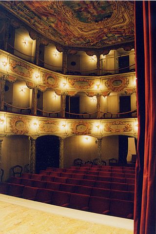 <span class="mw-page-title-main">Teatro Flora, Penna San Giovanni</span>