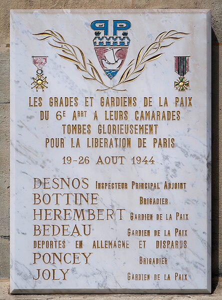 File:Plaque Libération de Paris, croisement rue Bonaparte rue de Mézières.jpg